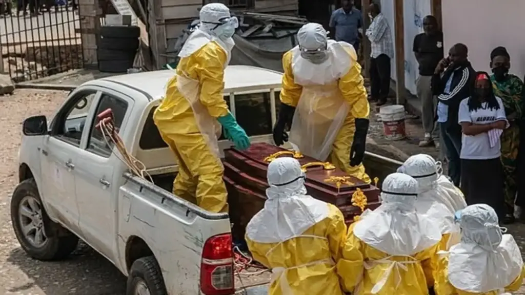 WHO cảnh báo dịch Ebola vượt tầm kiểm soát