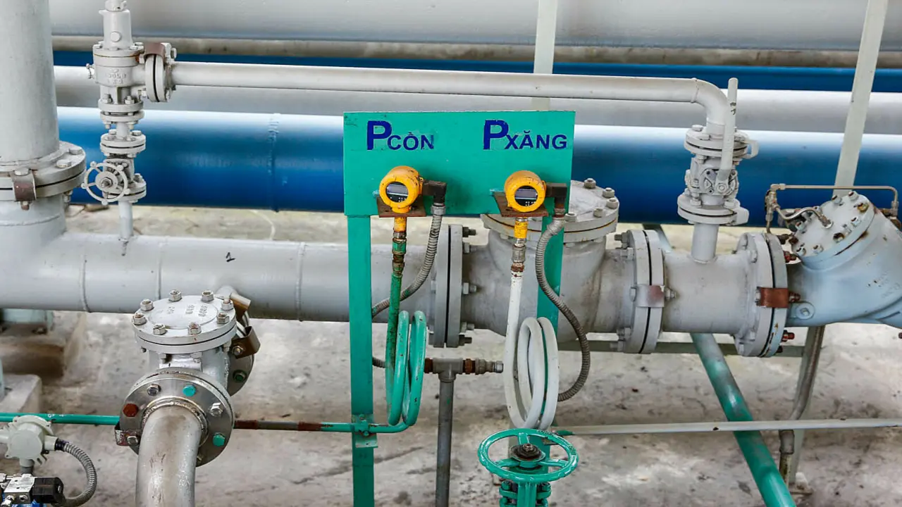 Xăng sinh học E10 tại Việt Nam được kiểm định như thế nào?