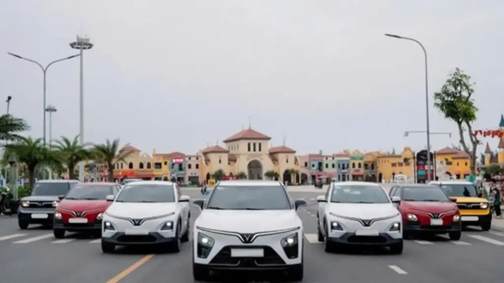 Xe điện "áp đảo" bảng xếp hạng bán chạy tại thị trường ô tô Việt