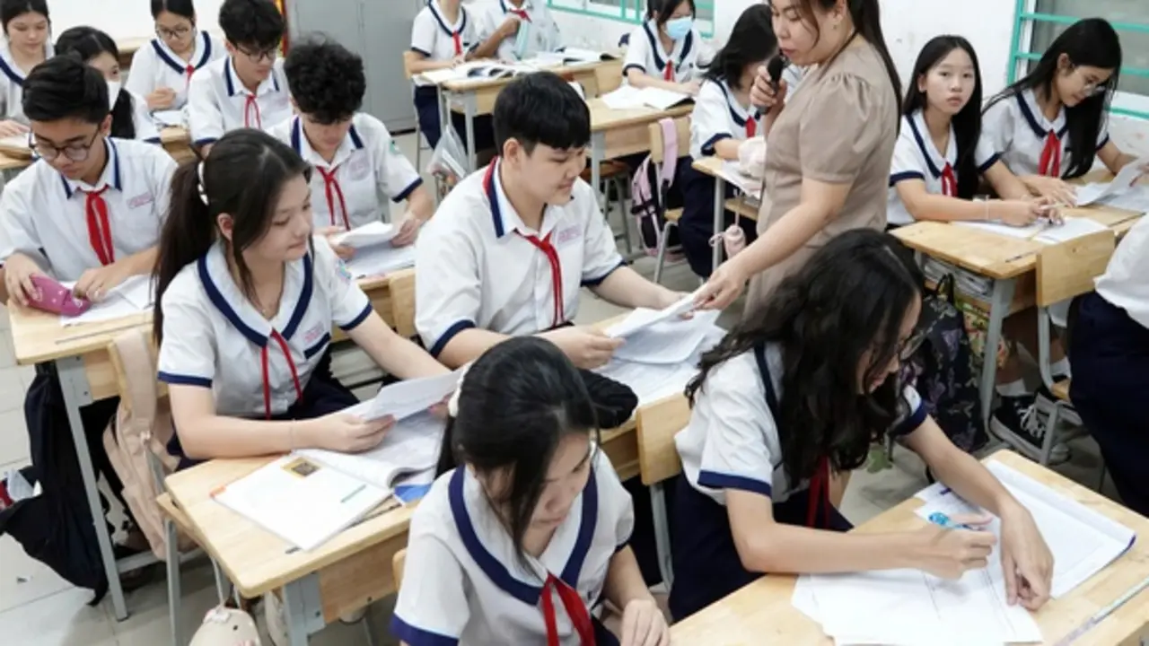 Xét tuyển vào lớp 10: TP.HCM từng thực hiện và học sinh bỏ học nhiều!