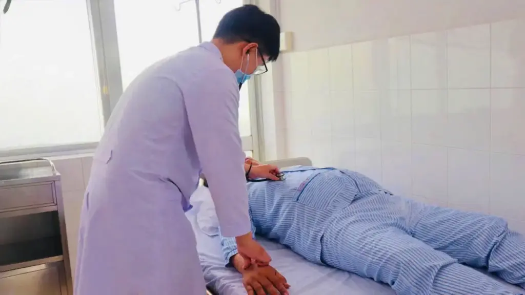 15 công nhân nhập viện vì nhiễm độc chì sau nhiều năm làm việc