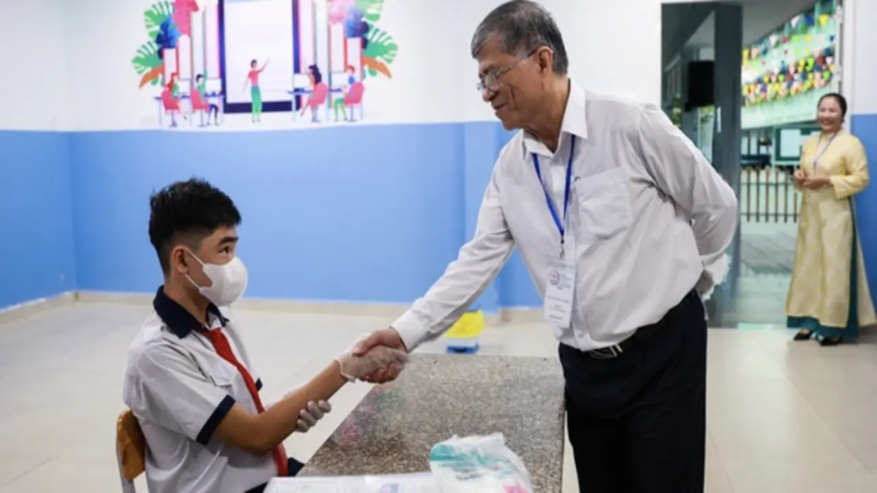 151.269 thí sinh TP.HCM bắt đầu thi lớp 10: Giám đốc Sở GD-ĐT nói về đề thi