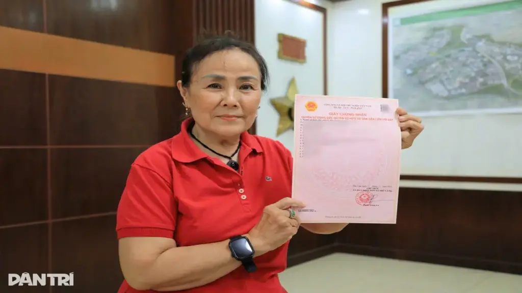 200 hộ dân Hà Nội nhường đất xây cầu nhận sổ đỏ ở khu tái định cư