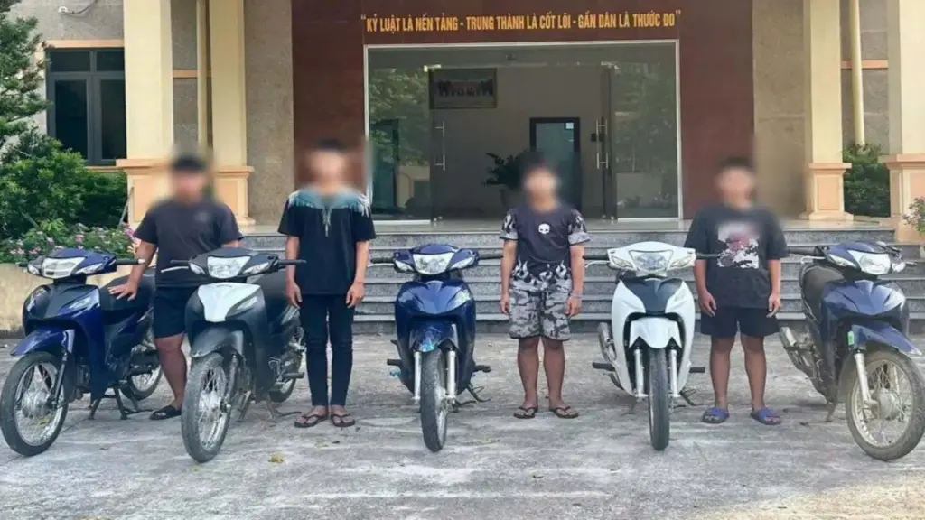 3 thiếu niên tham gia 5 vụ trộm xe máy