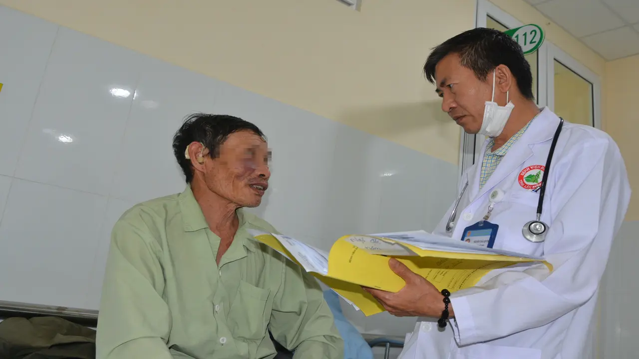 4 người trong gia đình ở Lâm Đồng nhập viện sau bữa cơm với nấm rừng