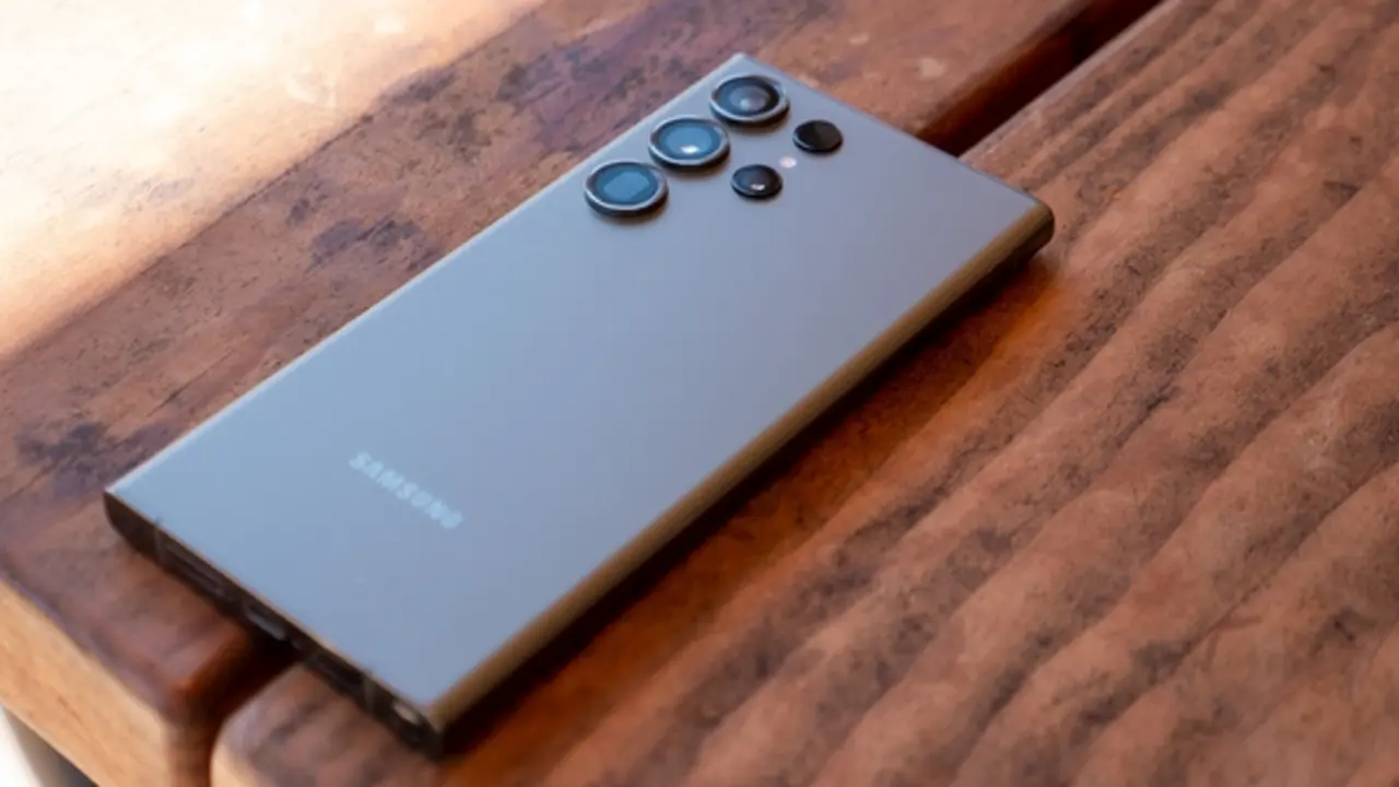 7 mẫu Samsung Galaxy đã qua sử dụng vẫn đáng mua