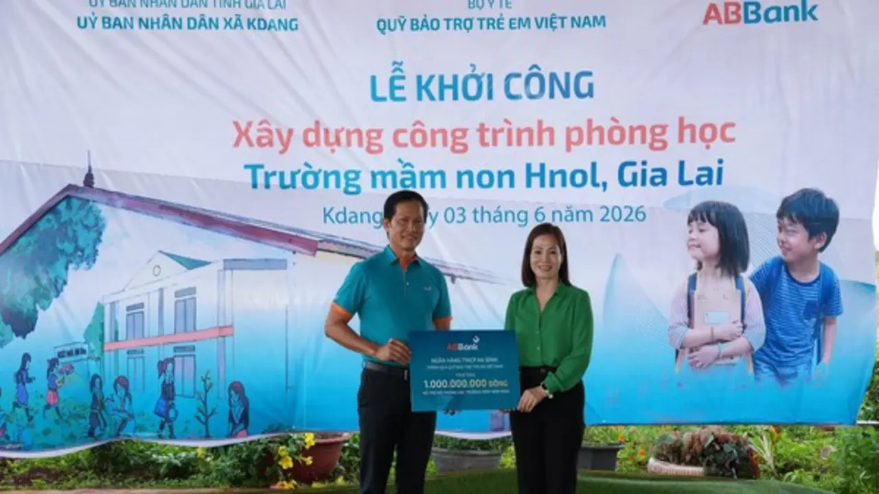 ABBank thêm 'lớp học hạnh phúc' cho trẻ em Gia Lai