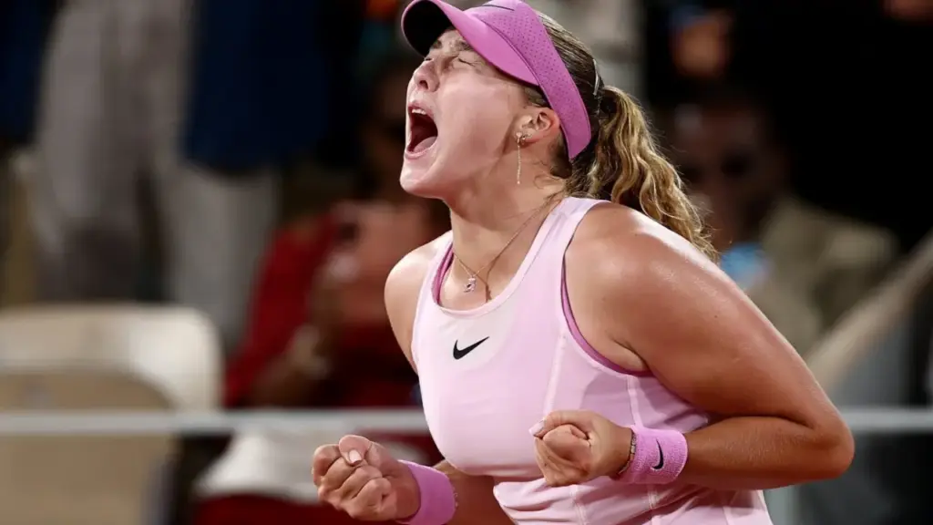 Andreeva lần đầu vào chung kết Grand Slam