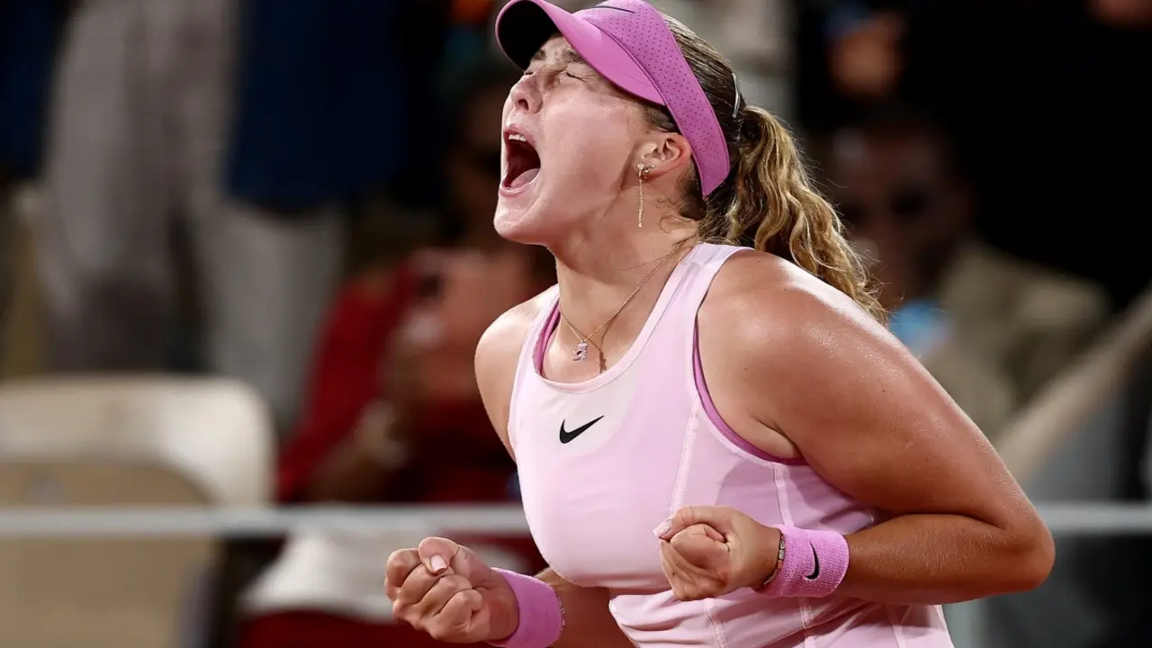 Andreeva lần đầu vào chung kết Grand Slam