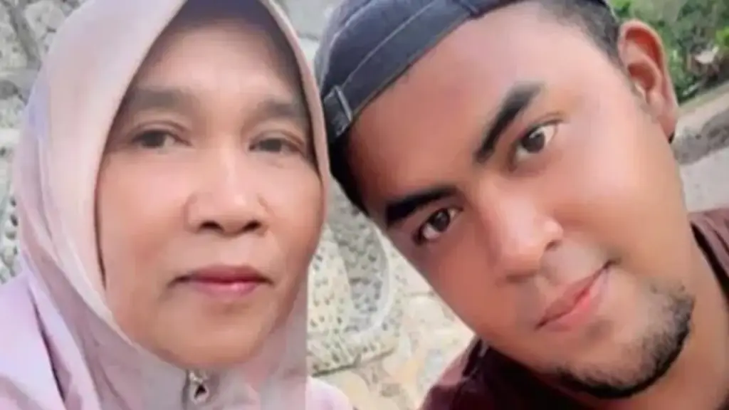 Anh bảo vệ 27 tuổi cưới vợ 64 tuổi, 4 người con riêng của vợ đều lớn tuổi hơn mình