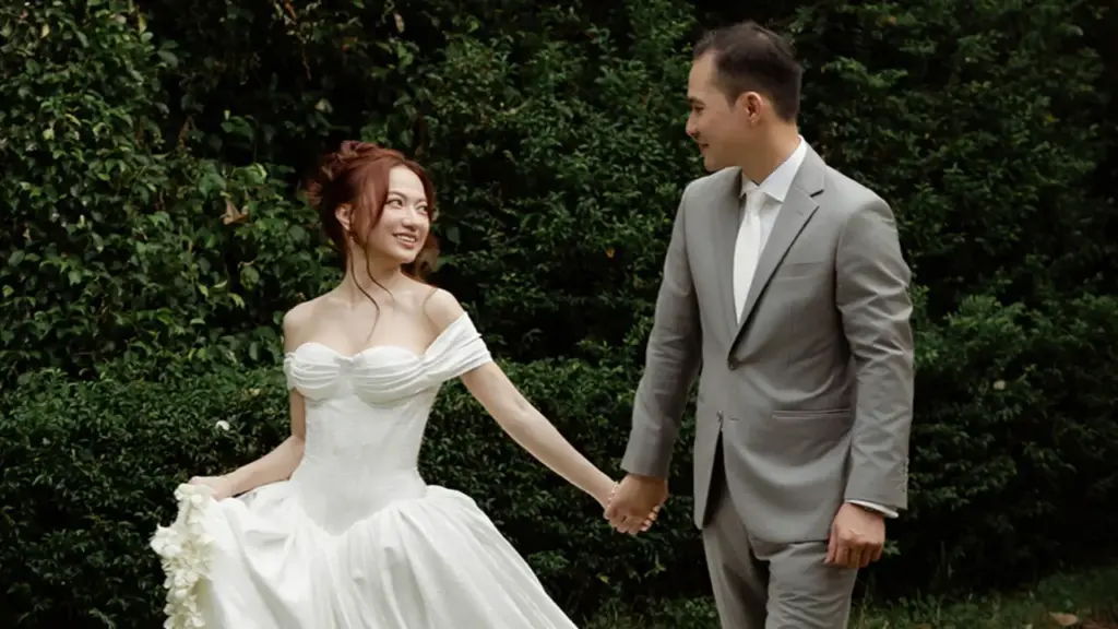 Ảnh cưới phong cách 'giàu ngầm' của Xuân Nghi