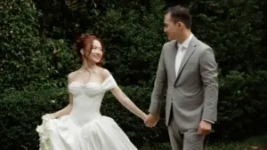 Ảnh cưới phong cách 'giàu ngầm' của Xuân Nghi