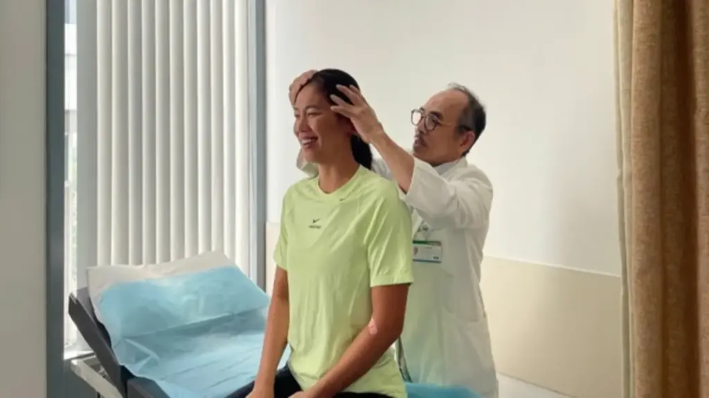 Ánh Viên kiểm tra sức khỏe chuyên sâu tại FV, phát hiện sớm nguy cơ tiềm ẩn