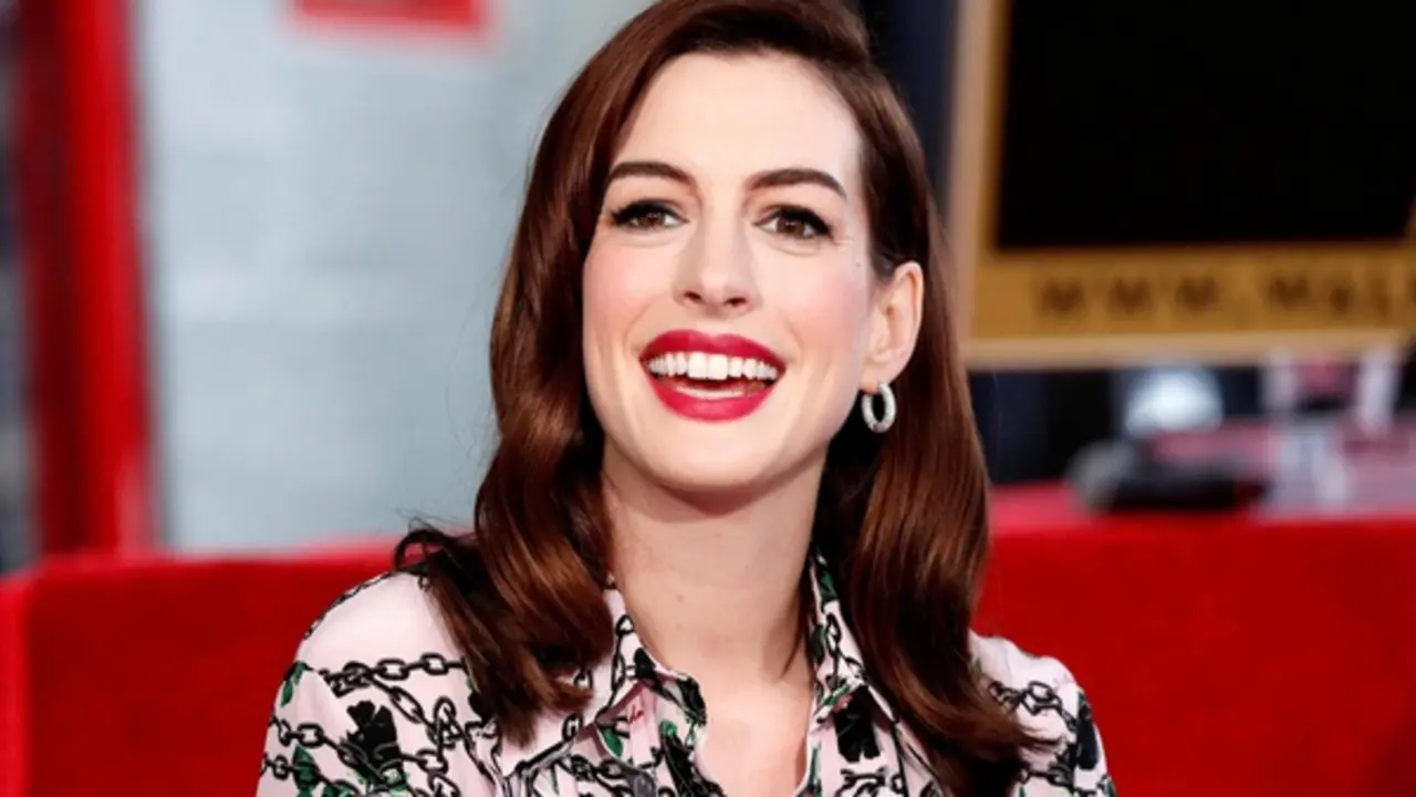 Anne Hathaway nói gì về khả năng tham gia phần 3 'The Devil Wears Prada'?