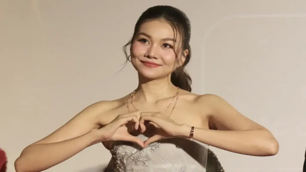 Áp lực cảnh nóng của Thanh Hằng trong Mesdames Thanh Sắc