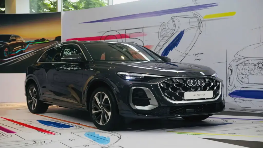 Audi Q3 và Q5 mở bán, áp lực cạnh tranh từ Mercedes-Benz và BMW