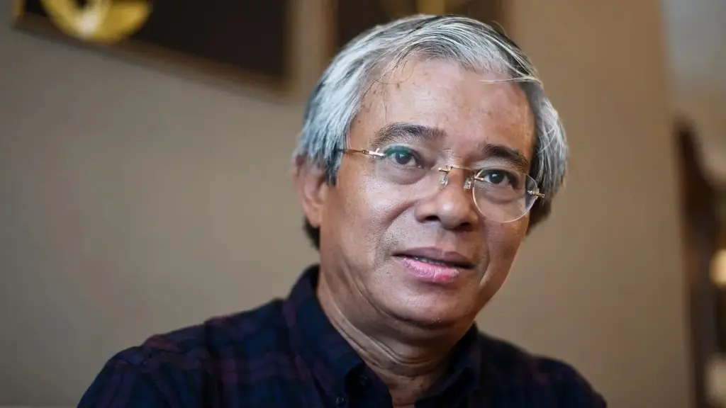 Ba phút 'hú vía' và vai trò cầu nối của Việt Nam tại ASEAN