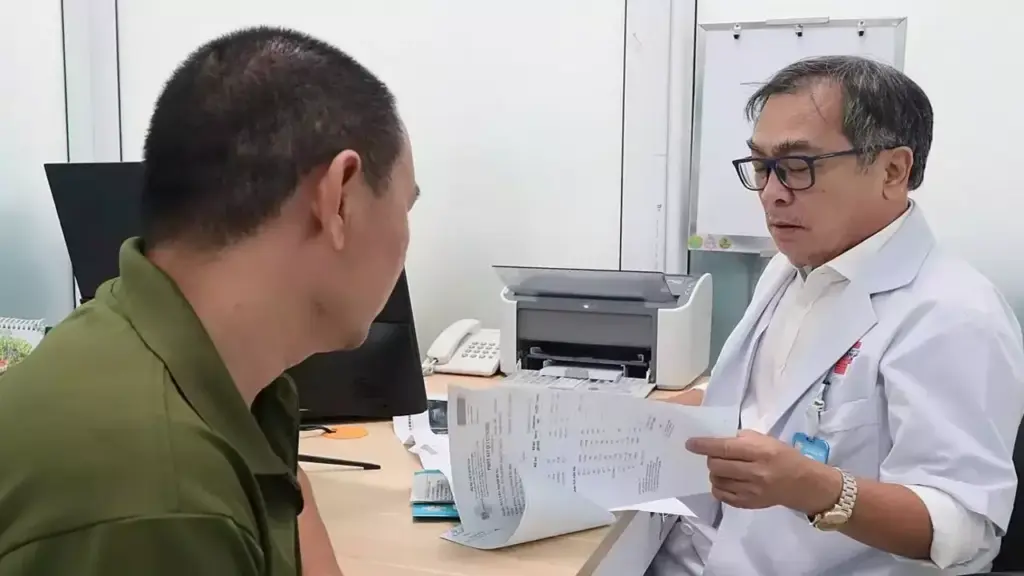 Bác sĩ cảnh báo loại xét nghiệm nam giới tuổi 40 cần làm