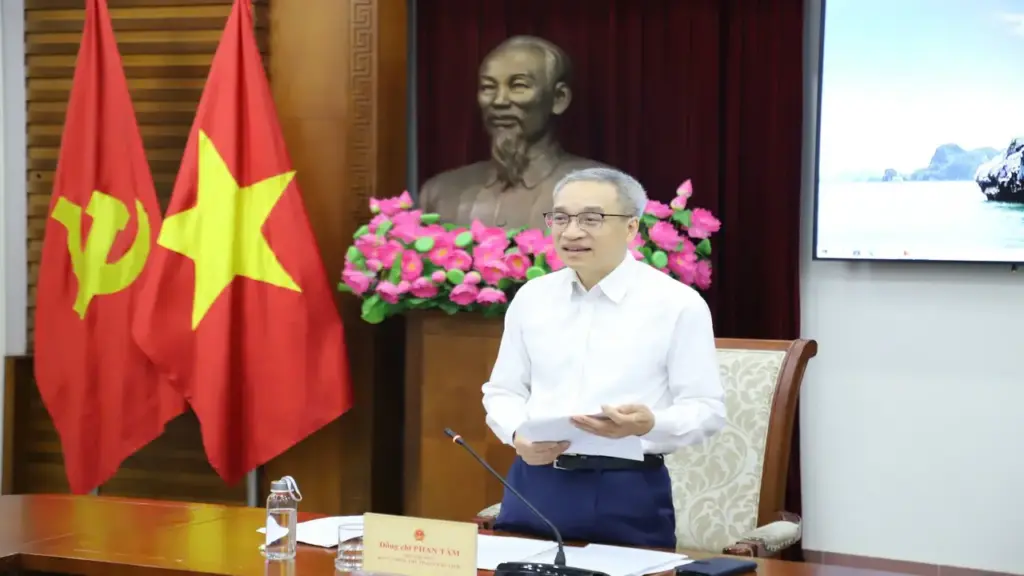 Báo chí đến năm 2045 không chỉ tinh gọn mà còn dẫn dắt không gian mạng