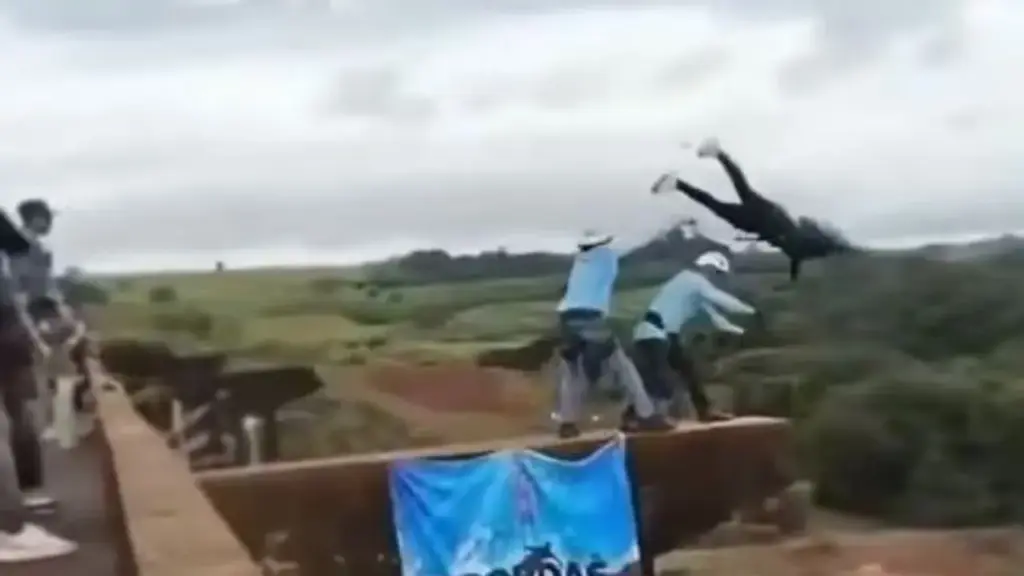 Bị đẩy nhảy bungee khi chưa thắt dây an toàn, cô gái 21 tuổi thiệt mạng