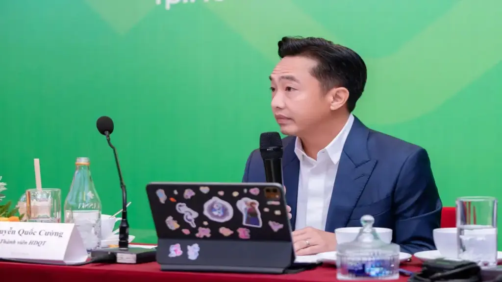Bị kêu ca về giá cổ phiếu, sếp Quốc Cường Gia Lai và Hoàng Quân nói gì?