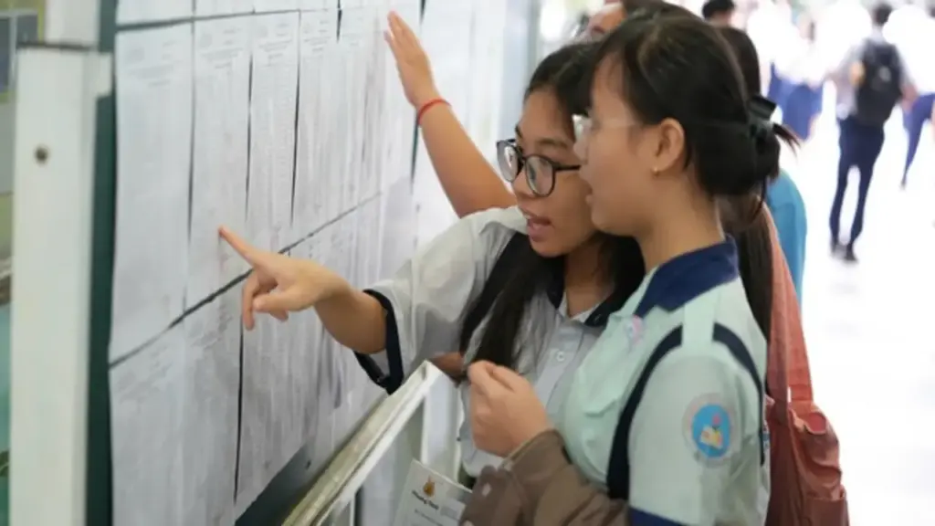 Biến động điểm chuẩn lớp 10 TP.HCM: Lưu ý về xác nhận nhập học