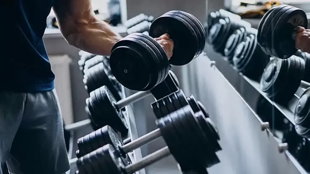 Bỏ cardio, chỉ nâng tạ để sung mãn sinh lý?