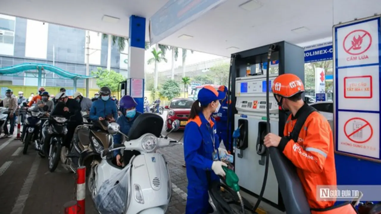 Bộ Tài chính đề xuất kéo dài ưu đãi thuế xăng dầu thêm 3 tháng