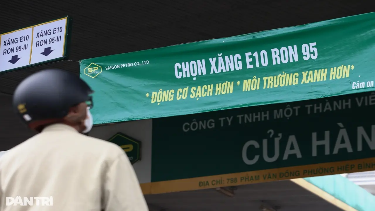 Bộ Tài chính: Sẽ nghiên cứu thuế với xăng E10