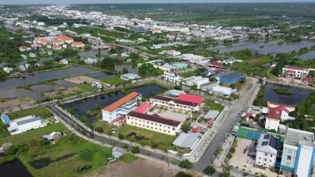 Cà Mau lập 13 phường: Đầu mối thủy sản Cái Đôi Vàm chiến lược kinh tế biển