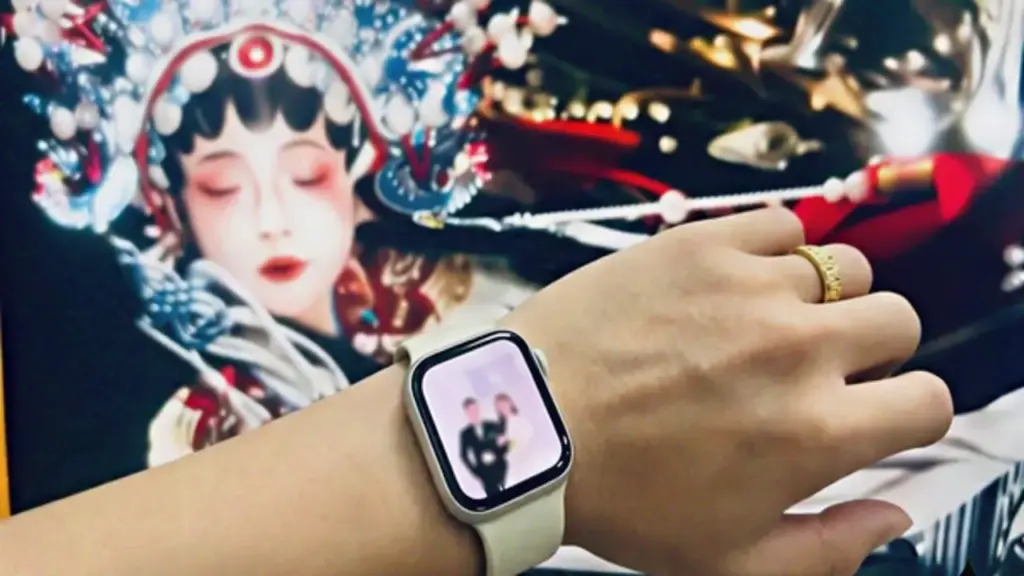 Cách cứu màn hình Apple Watch đột ngột 'treo cứng'
