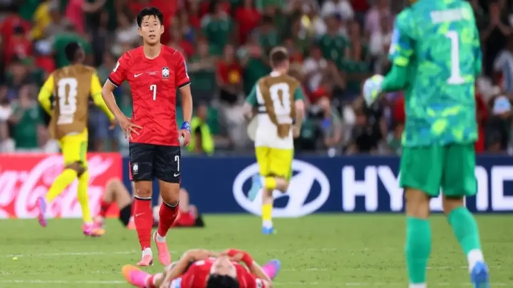 Cảm xúc trái ngược: Son Heung-min và Hàn Quốc suy sụp, Nam Phi mở hội
