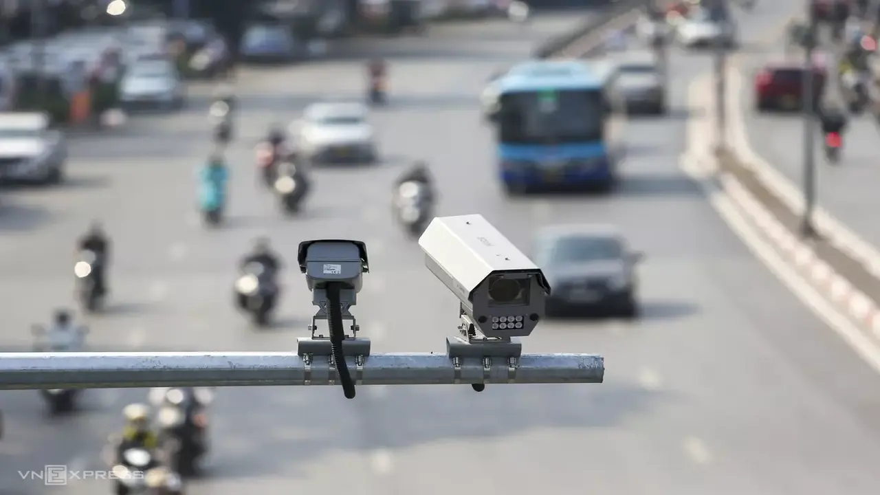 Camera AI phát hiện hơn 33.000 vi phạm trong 6 tháng