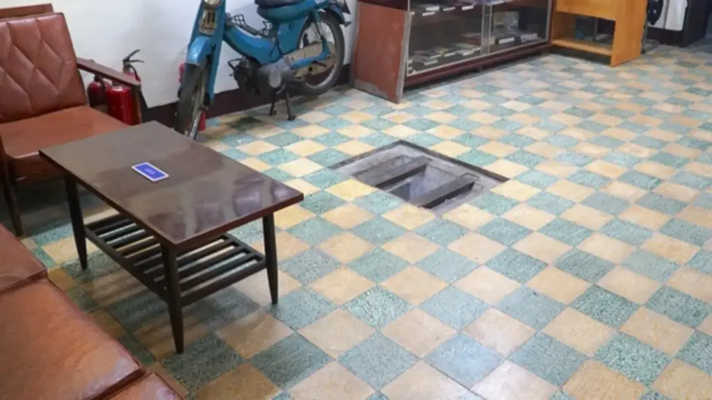 Căn nhà của người thợ giày ở TP.HCM: Hầm bí mật từng cất giấu vũ khí