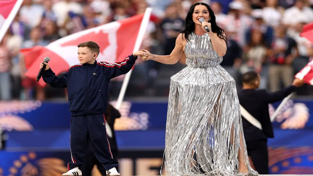 Cậu bé 10 tuổi gây sốt sau màn song ca cùng Katy Perry tại World Cup 2026