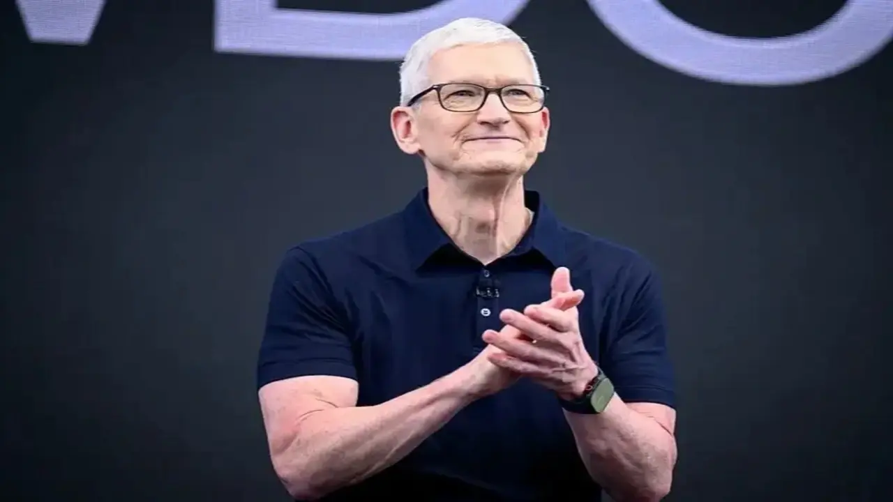 CEO Tim Cook: Apple sẽ tăng giá sản phẩm do khủng hoảng chip nhớ
