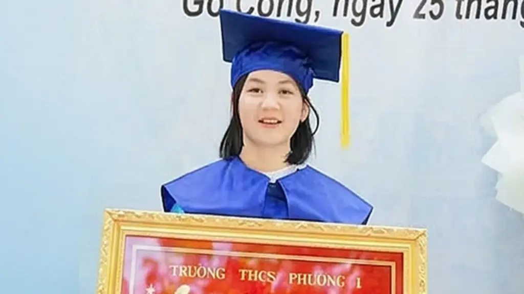 Chân dung nữ thủ khoa đạt 3 điểm 10 kỳ thi lớp 10: Điều bất ngờ nhất đến từ môn Ngữ văn