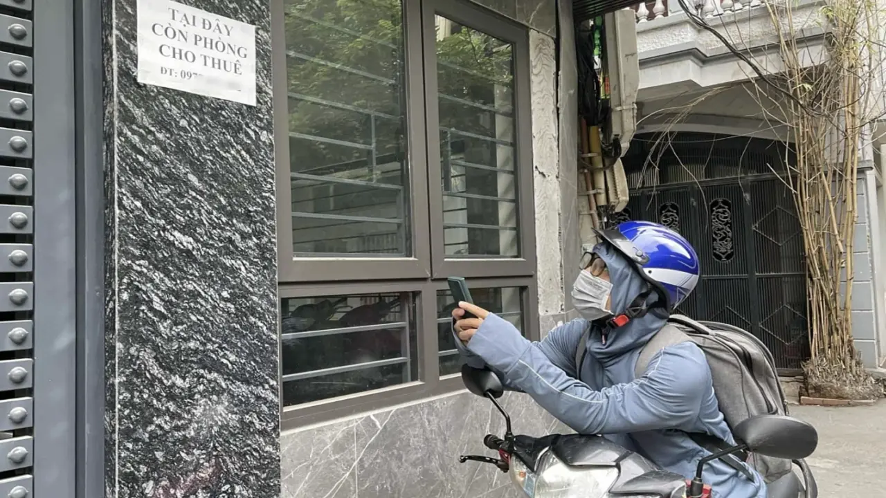 Chật vật thuê nhà né các 'đại công trường' Hà Nội
