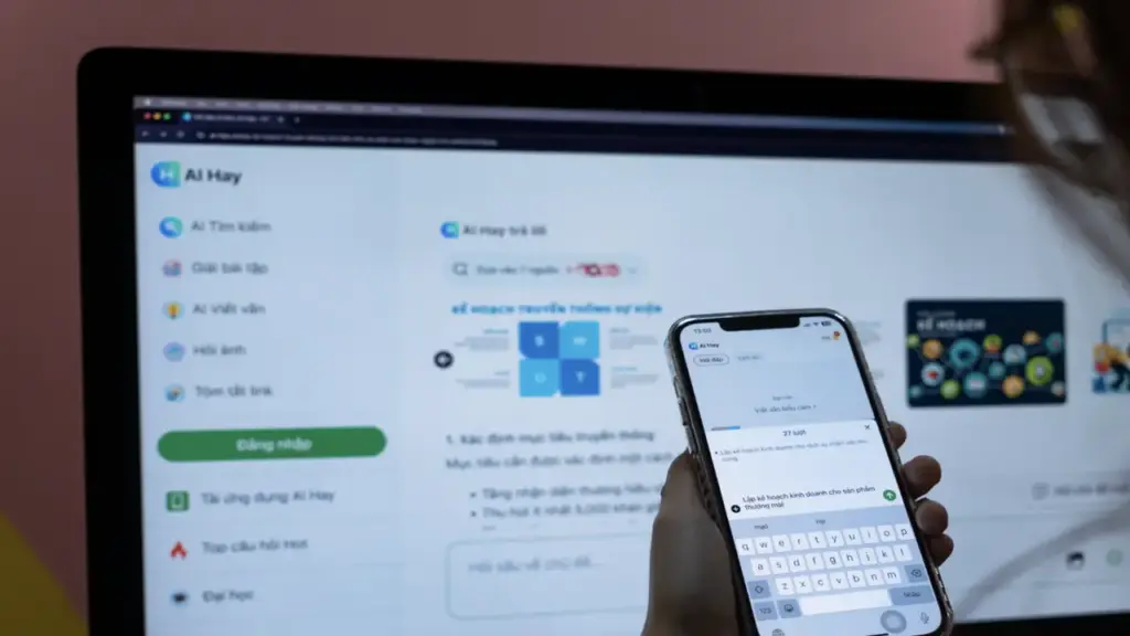 Chatbot dự đoán tỉ lệ đậu đại học và trắc nghiệm hướng nghiệp bằng AI của startup Việt