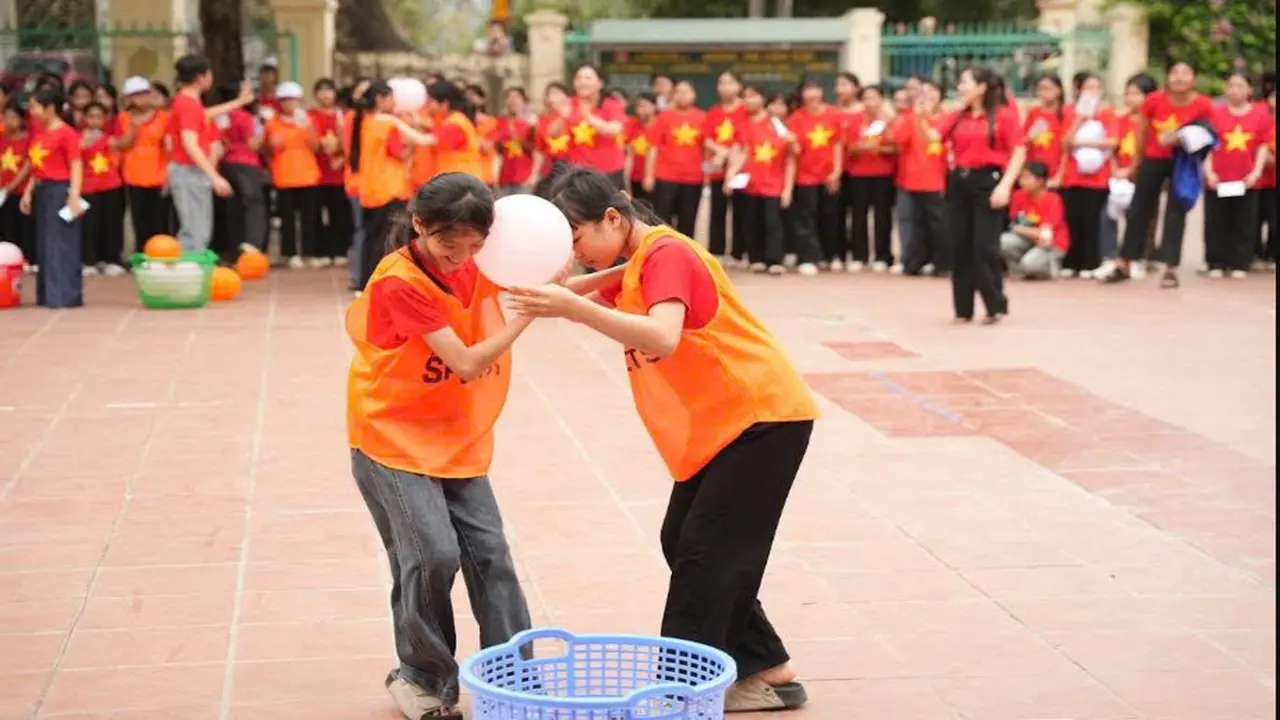 Chỉ có 52,36% trẻ em gái tuổi dậy thì chơi thể thao ngoài giờ học