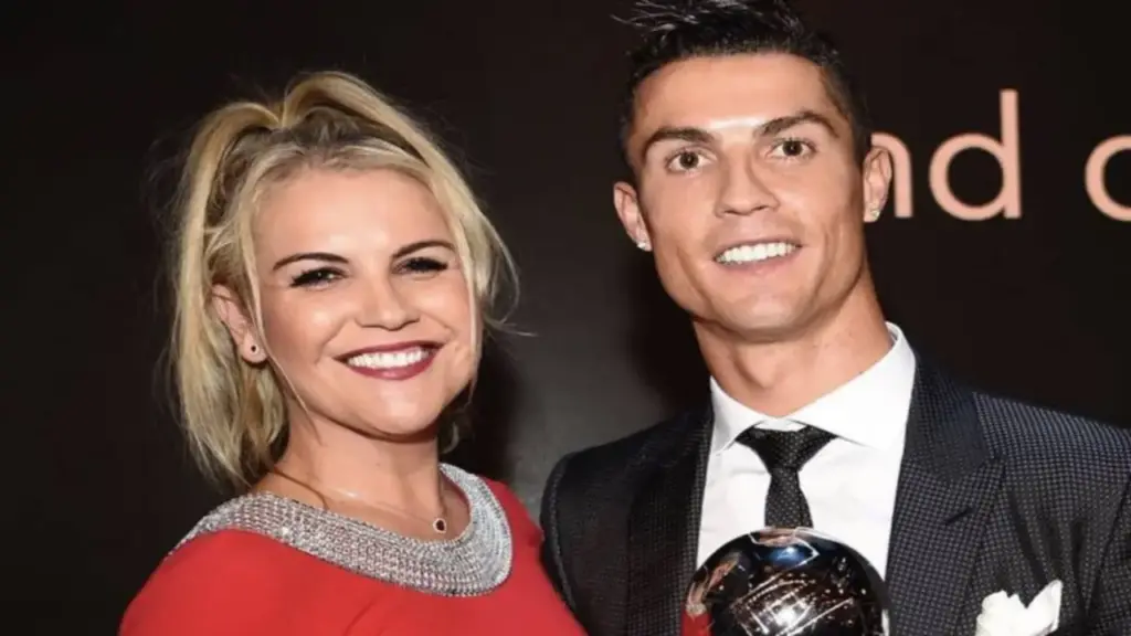 Chị gái Ronaldo chê bai, đổ lỗi các cầu thủ Bồ Đào Nha