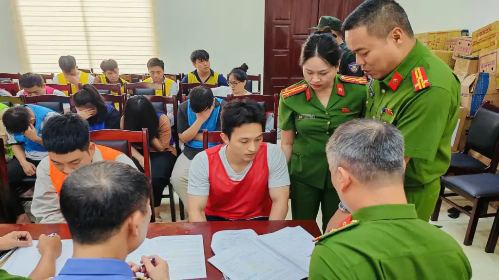 Chiêu lừa hơn 181 tỷ đồng gần 500 người 'mua hợp đồng sở hữu kỳ nghỉ'