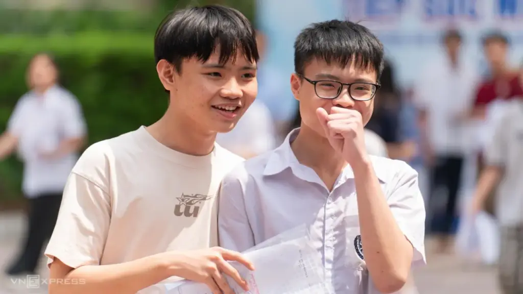 Chốt đáp án bài Toán 0,5 điểm thi lớp 10 gây tranh cãi