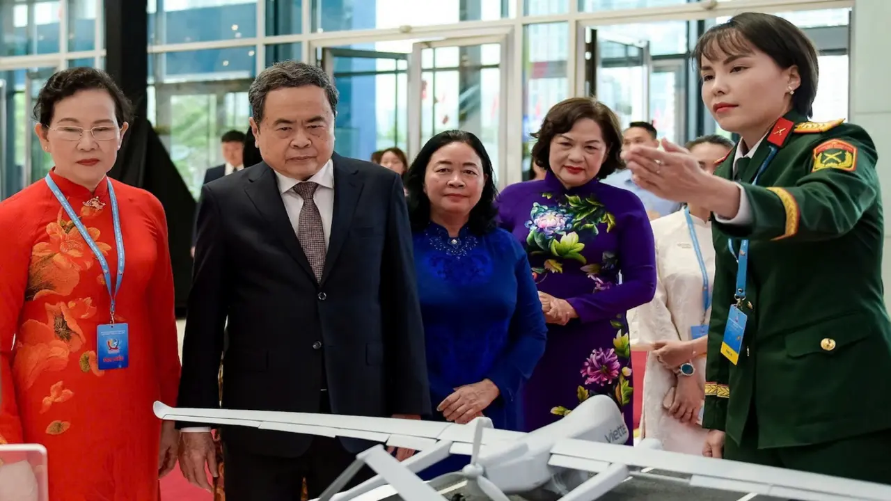 Chủ tịch Quốc hội và các lãnh đạo Đảng, Nhà nước dự Đại hội đại biểu Phụ nữ toàn quốc