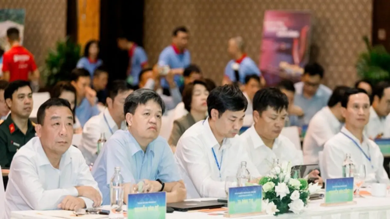 Chuyển từ cam kết sang thực thi để bảo vệ môi trường