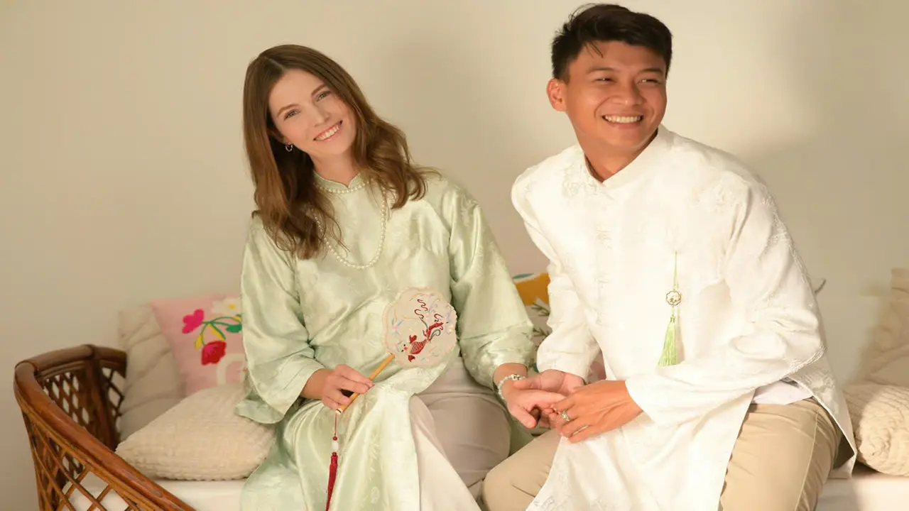 Cô gái Đức tìm được tình yêu khi sang Việt Nam 'chữa lành'
