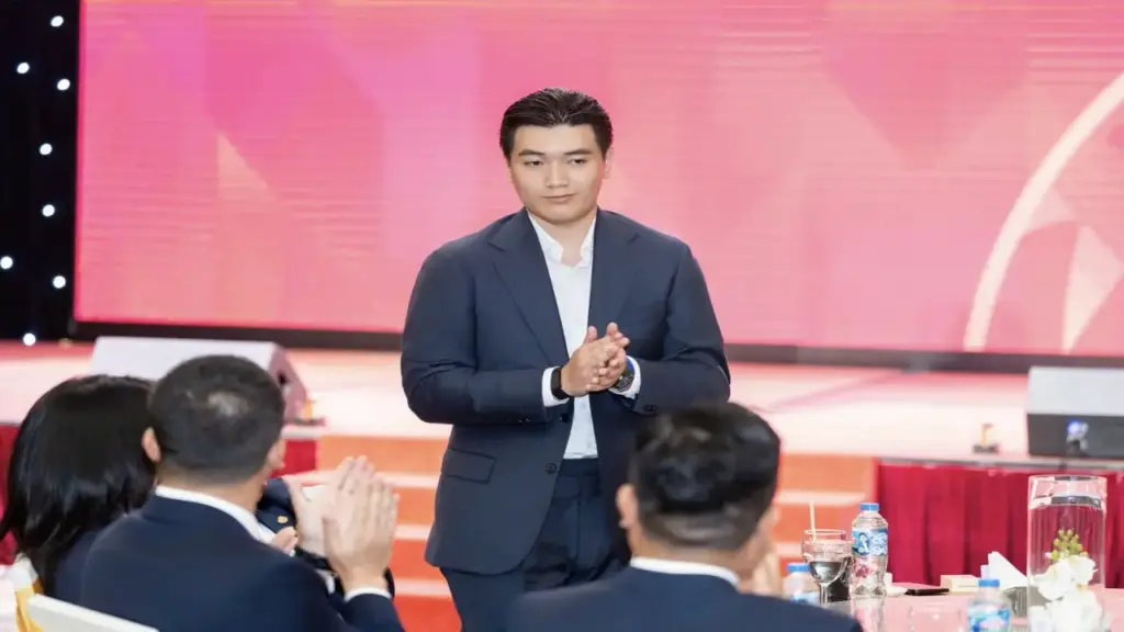 Con trai ông Nguyễn Đức Thụy làm Phó Chủ tịch sàn tiền số SCEX