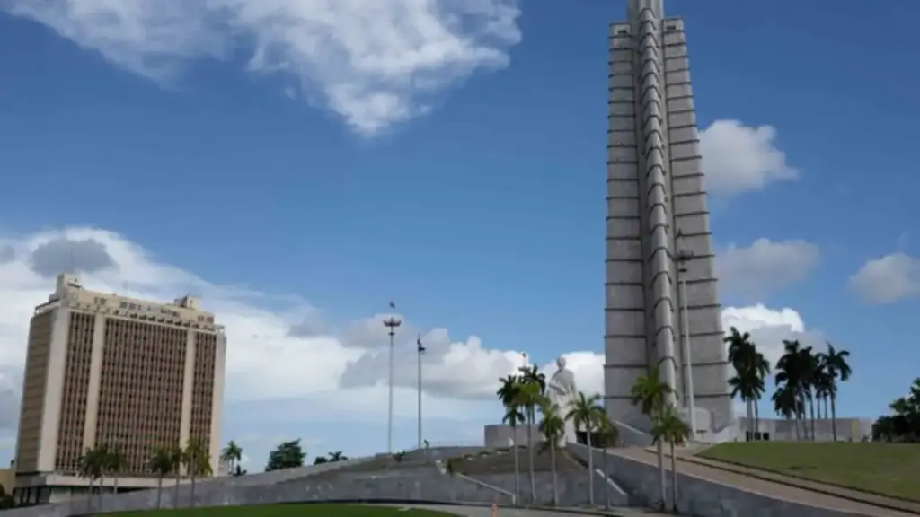 Cuba thông qua chương trình cải cách lịch sử