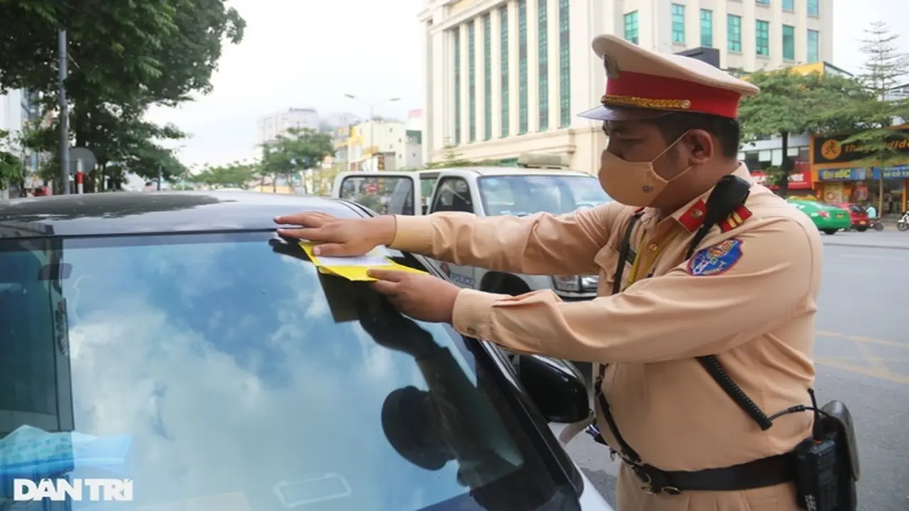 Cục CSGT hướng dẫn xử lý khi nhận tin nhắn "lỗi vi phạm 50.000 đồng"