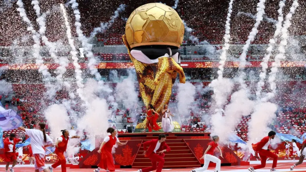 Cup khổng lồ bị 'xì hơi' ở lễ khai mạc World Cup 2026